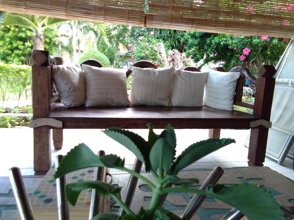 Bed and Breakfast Ancelle Cristo Re Moalboal Esterno foto